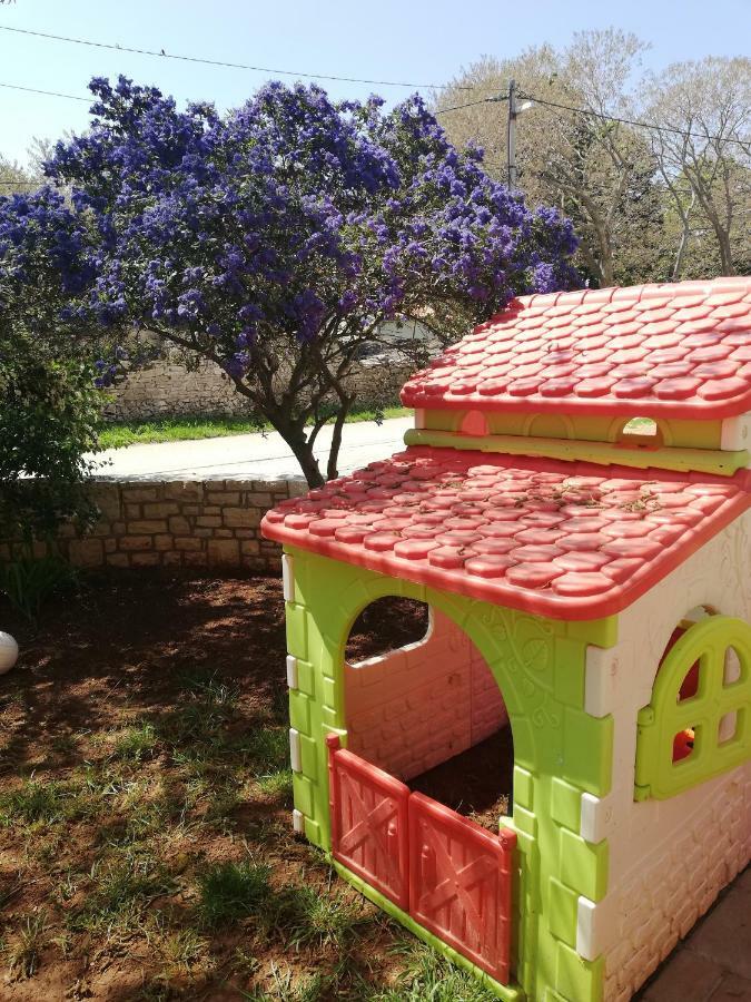 Apartamento Martina 2 Bašanija Exterior foto